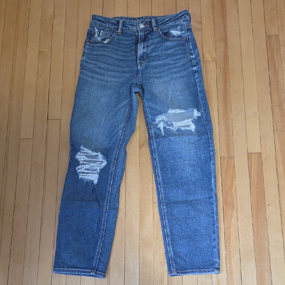 4/$20 American Eagle Outfitters Dark Blue Denim Jeans